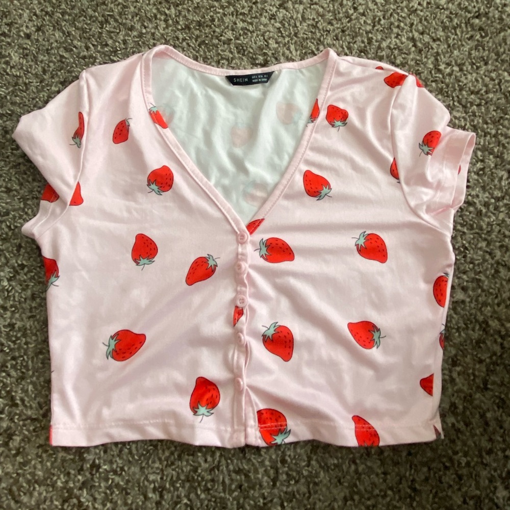 Strawberry Button Top